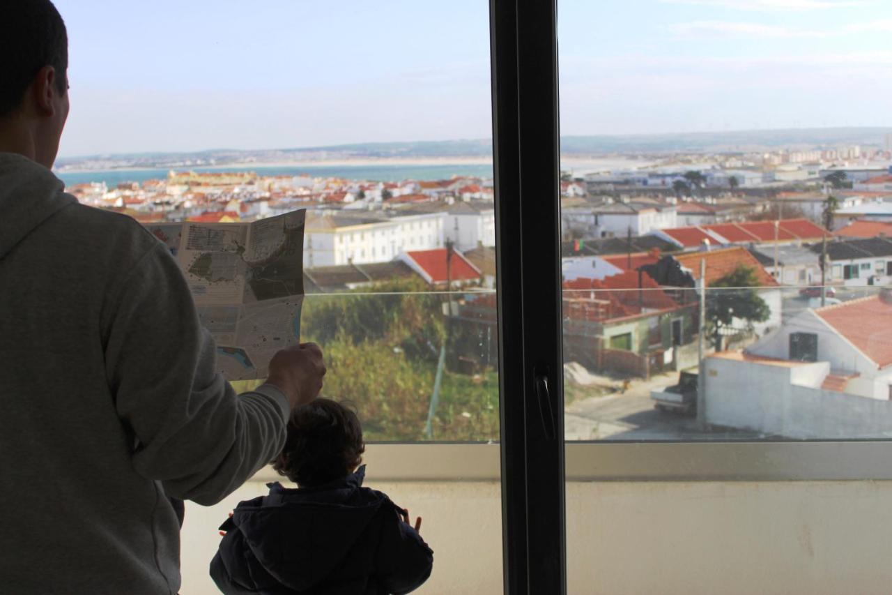 Swordfish Sea View Apartment Peniche Bagian luar foto