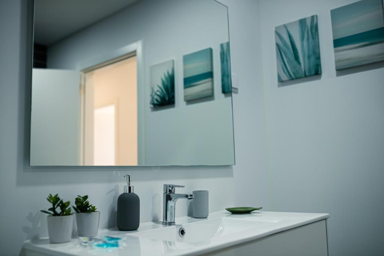 Swordfish Sea View Apartment Peniche Bagian luar foto