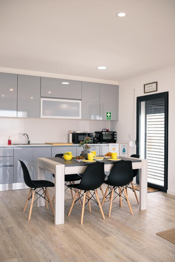 Swordfish Sea View Apartment Peniche Bagian luar foto